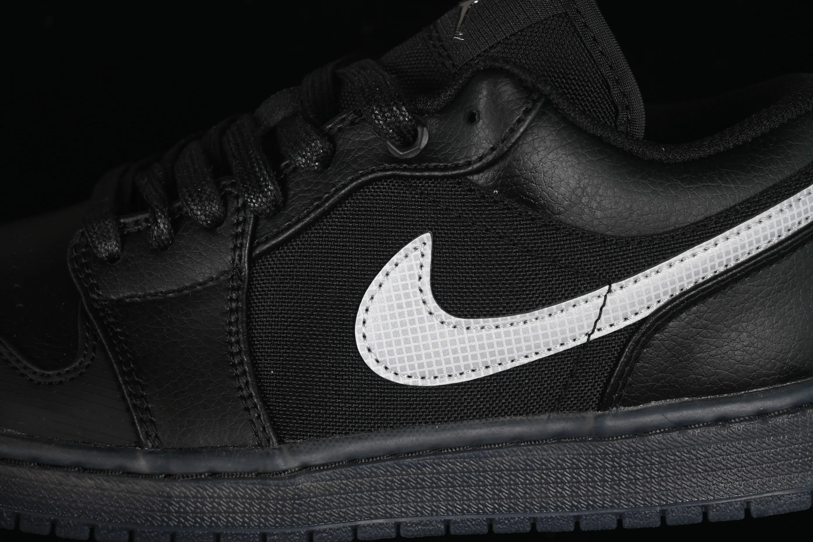 All categories Air Jordan Jordan series basketball shoes Air Jordan 1 Low G version pure original Air Jordan 1 Low AJ1 Joe 1 black and white canvas leather low-top cultural basketball shoes HV5968-001